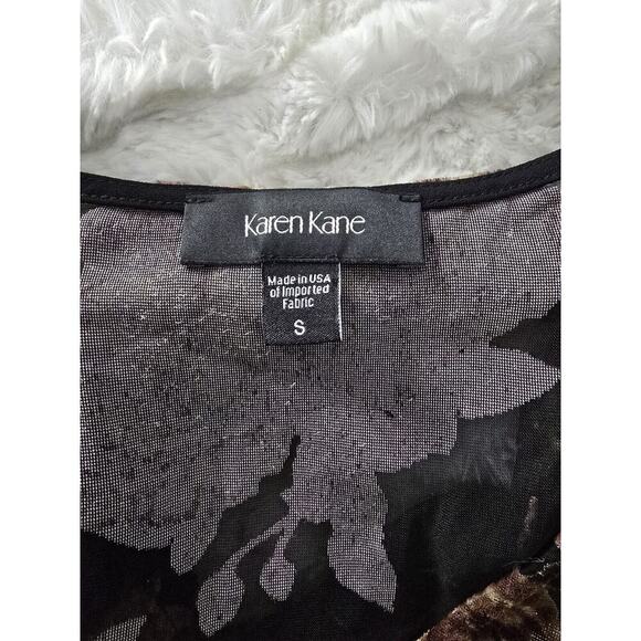 Karen Kane Sheer Velvet Burnout Top Black Rose Flutter Sleeve Whimsigoth Small - Picture 8 of 10